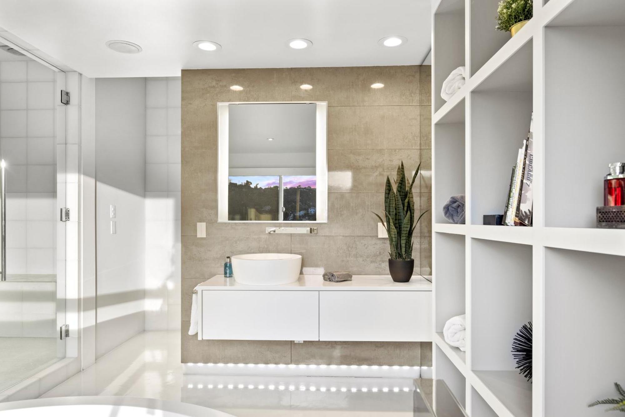 Hollywood Hills Luxury Modern With Pool & Sunset Views Villa Los Ángeles