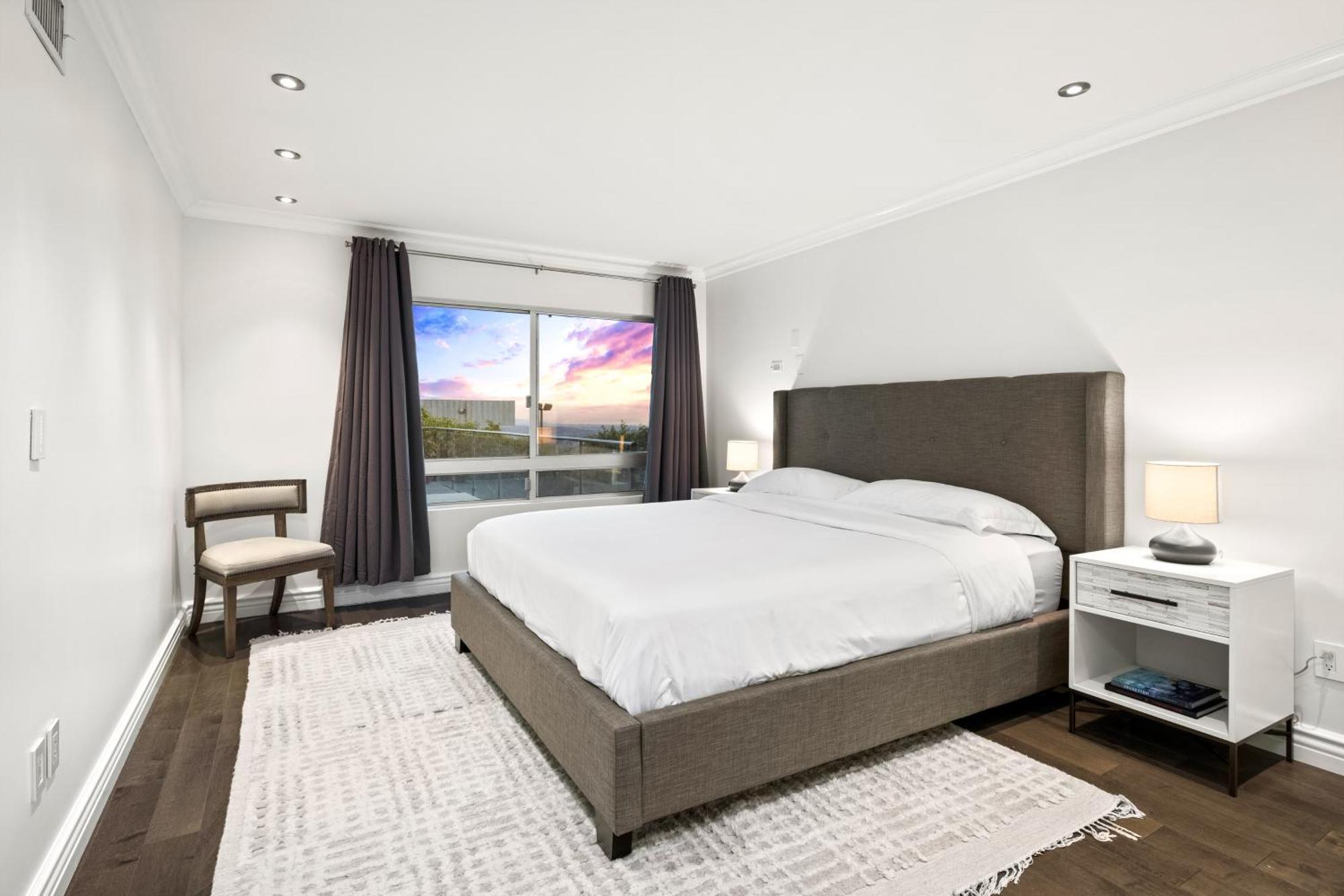 Hollywood Hills Luxury Modern With Pool & Sunset Views * Los Ángeles